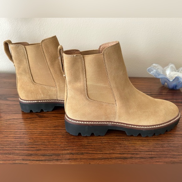 Madewell Camel Light Brown Leather Chelsea Boots - Picture 6 of 8